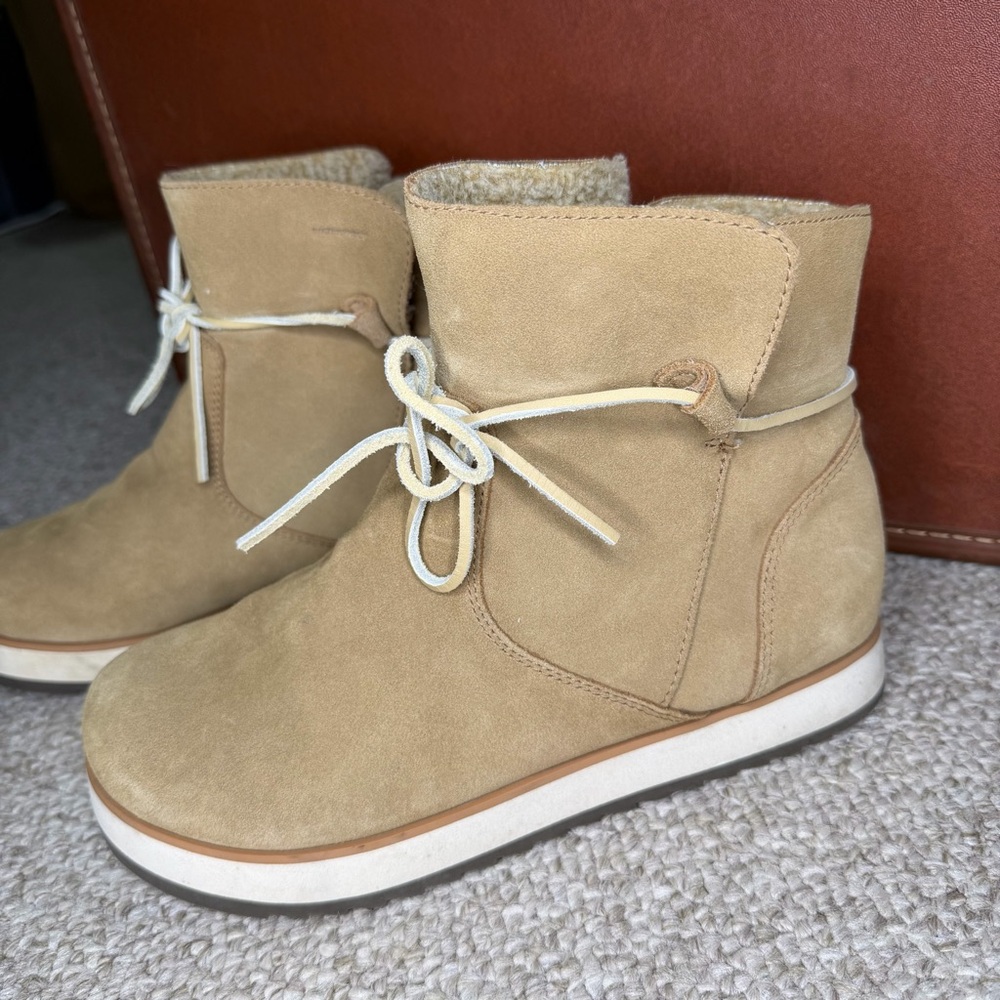 Merrell Insulated Winter Boots View 5